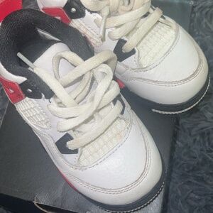 Toddler Jordan 4’s